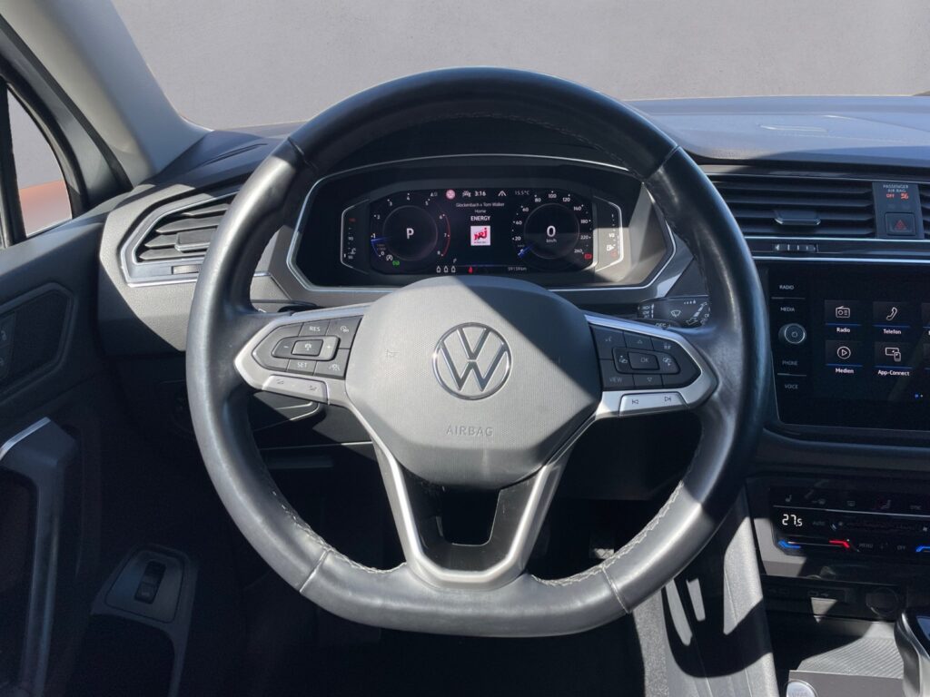 VW Tiguan Allspace Exposé-Bild 12