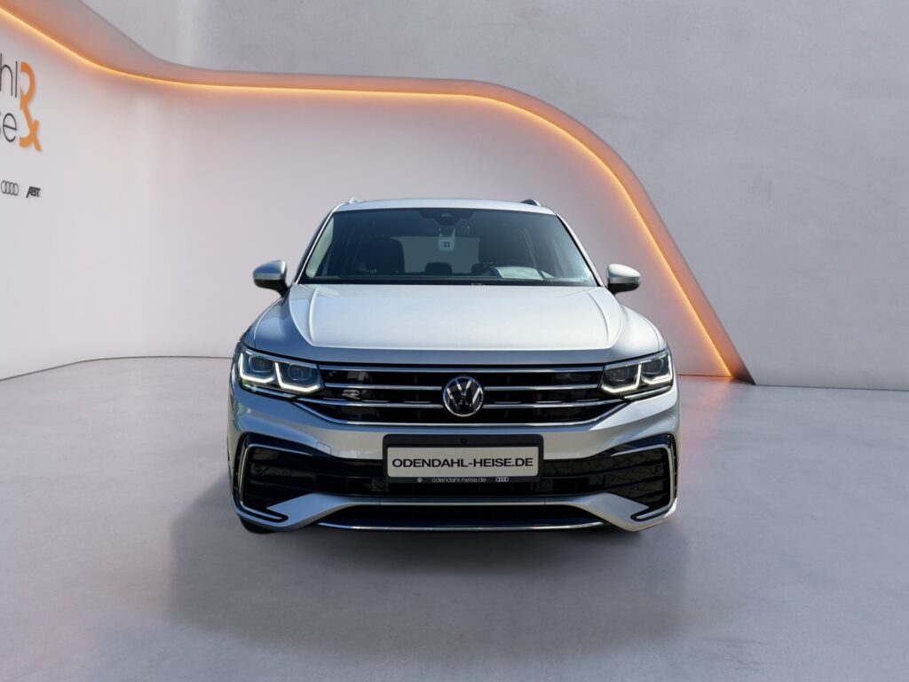 VW Tiguan Exposé-Bild 8
