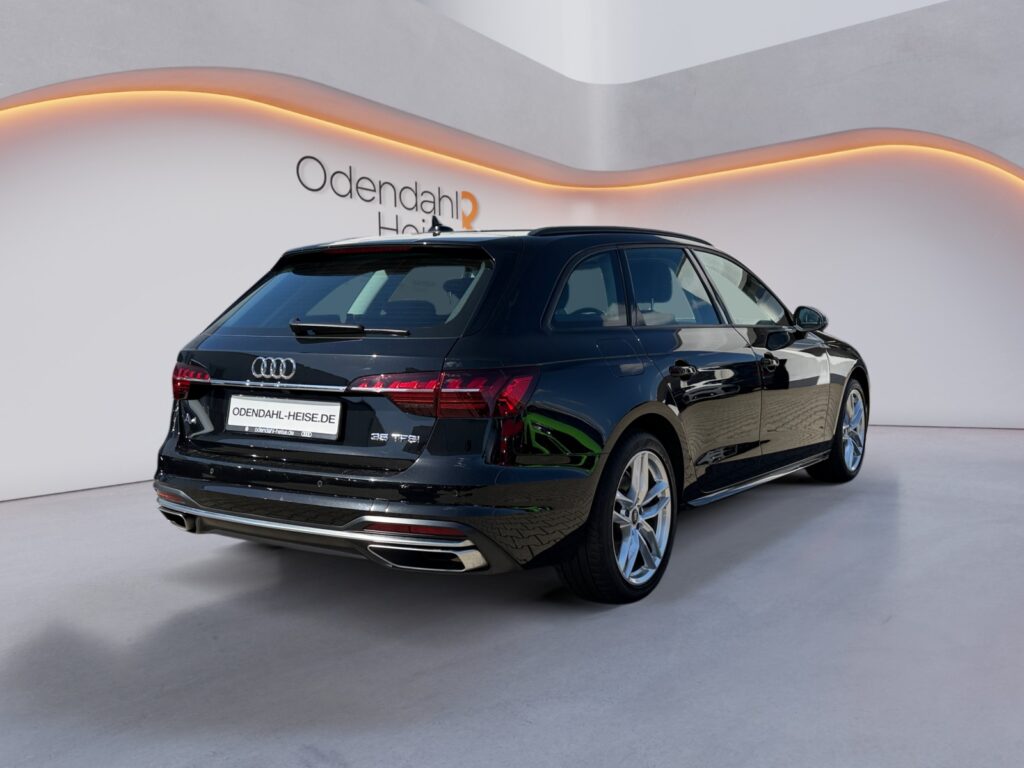 Audi A4 Exposé-Bild 5