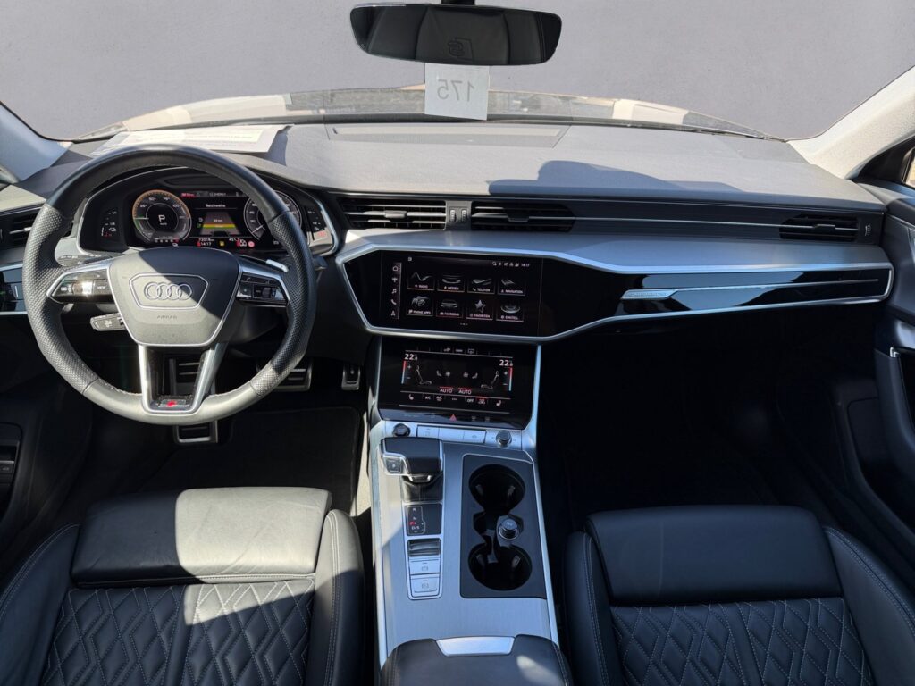 Audi A6 Exposé-Bild 10