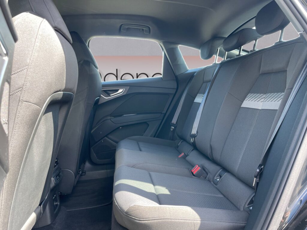 Audi Q4 e-tron Exposé-Bild 13