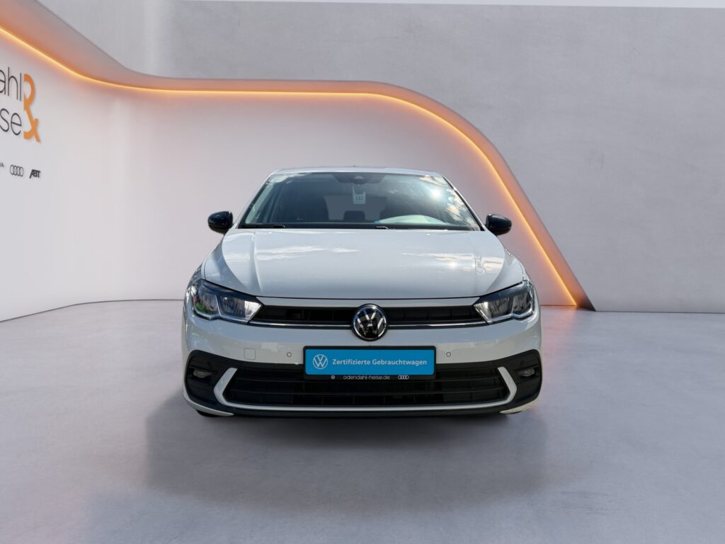 VW Polo Exposé-Bild 8