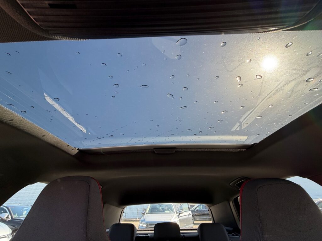 VW Golf Exposé-Bild 16