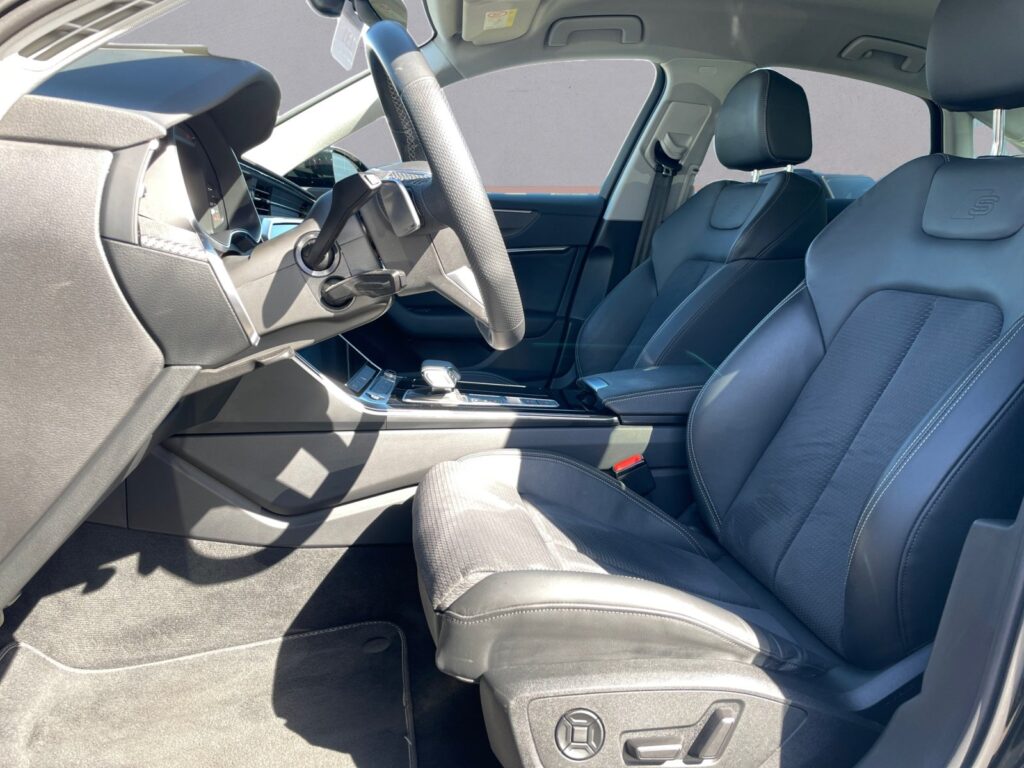 Audi A6 Exposé-Bild 9