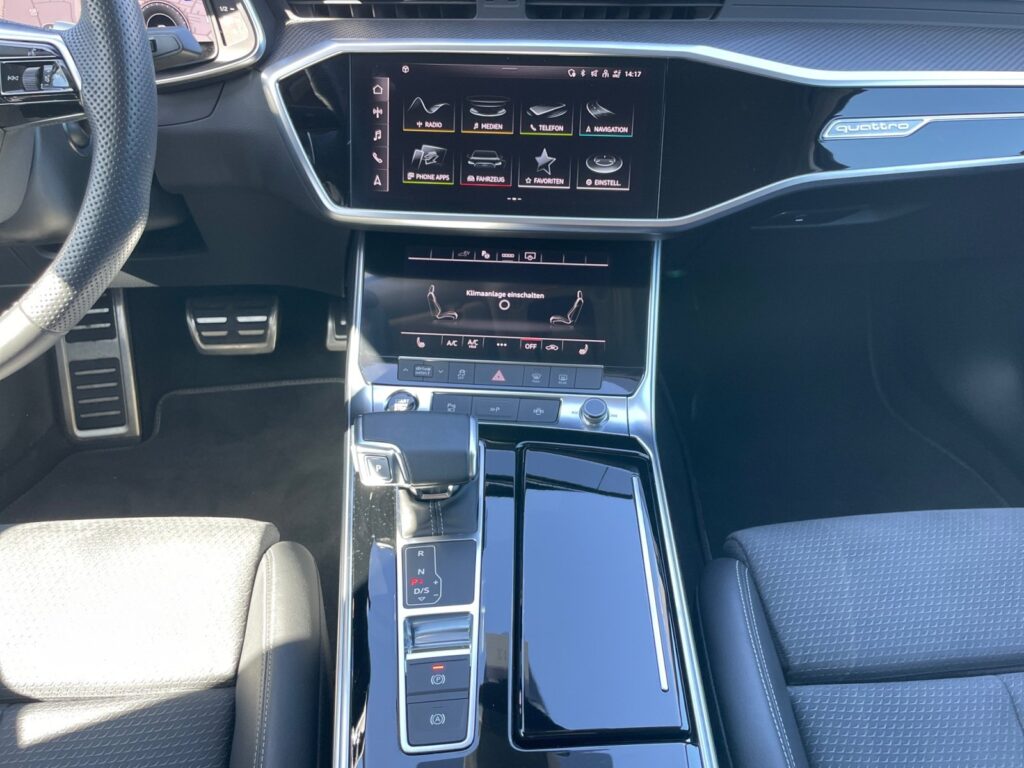 Audi A6 Exposé-Bild 11