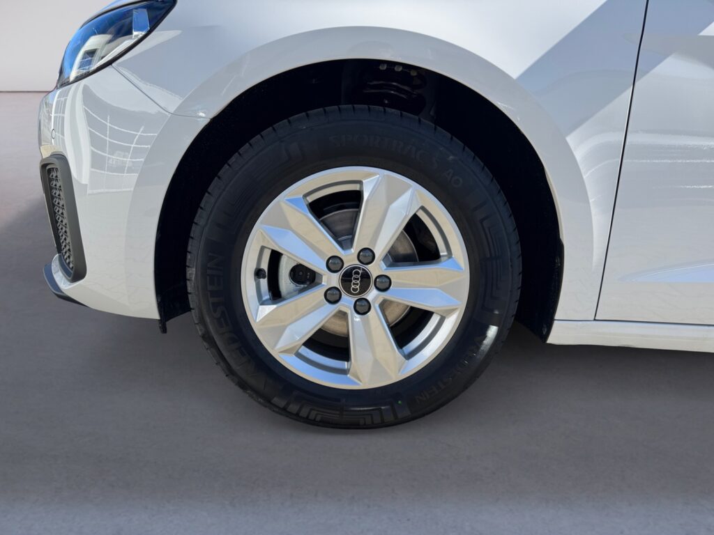 Audi A1 Exposé-Bild 14