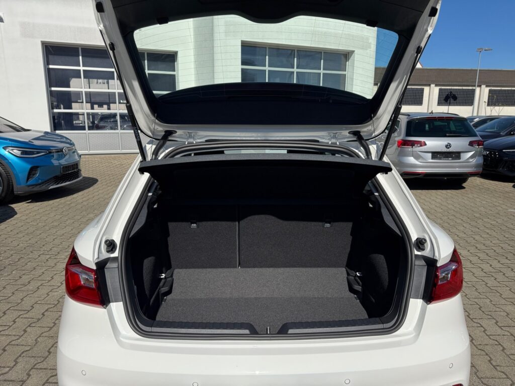 Audi A1 Exposé-Bild 16