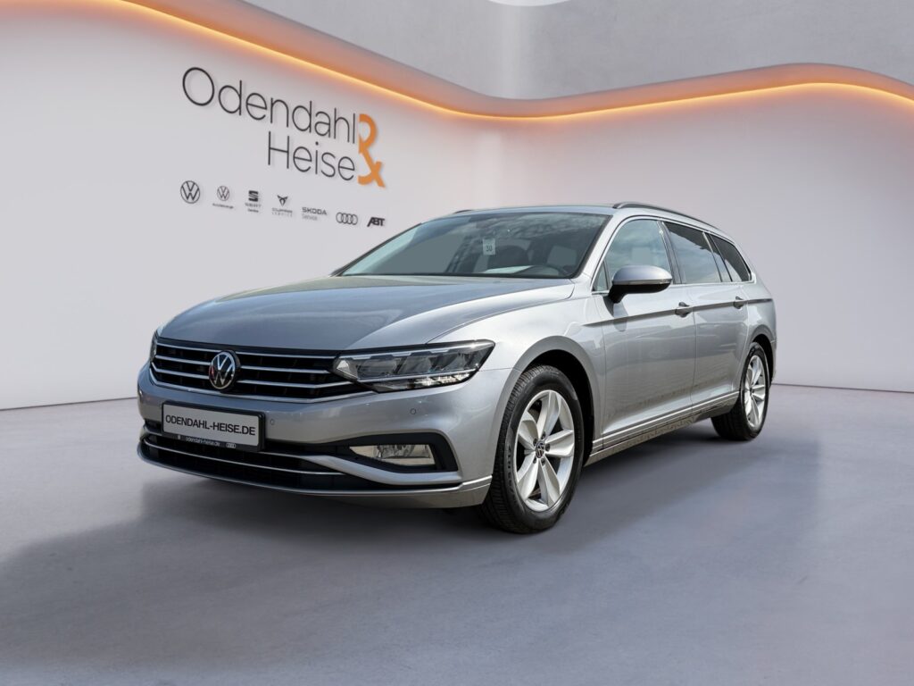 VW Passat Variant Exposé-Bild 1