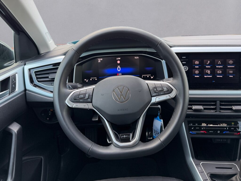 VW Taigo Exposé-Bild 12