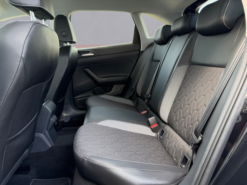 VW Taigo Exposé-Bild 13