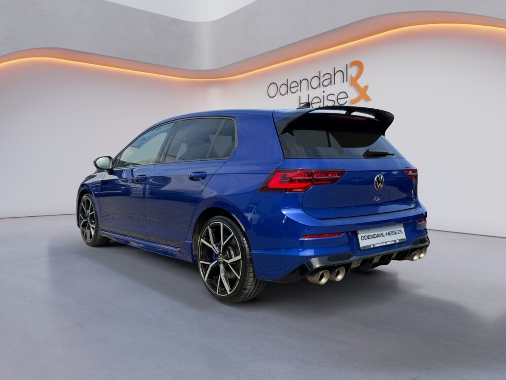 VW Golf Exposé-Bild 3