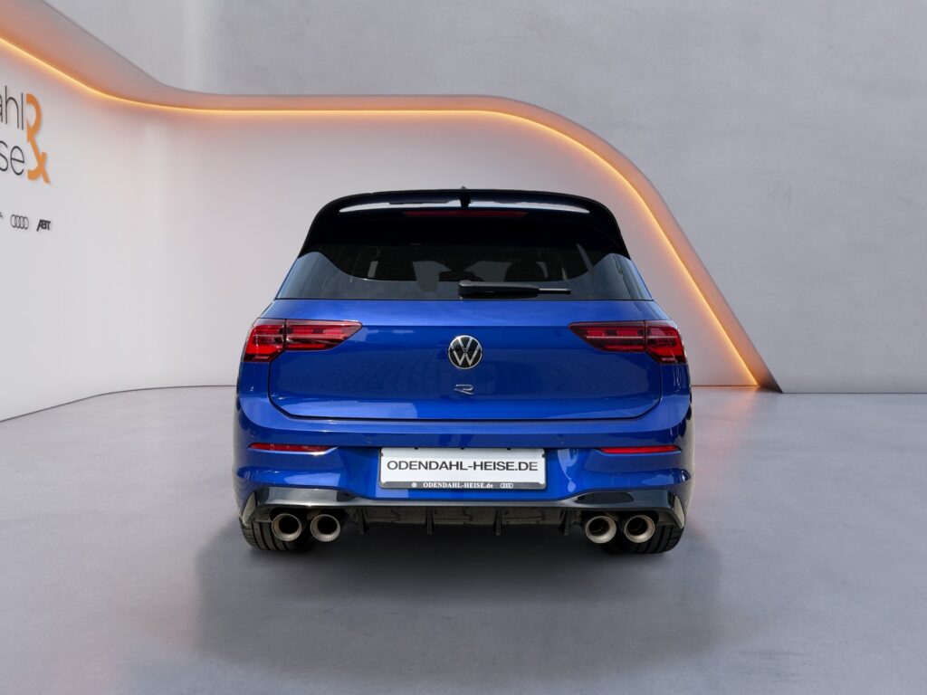 VW Golf Exposé-Bild 4