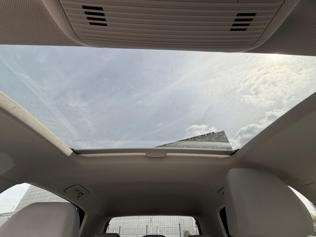 VW Golf Exposé-Bild 16