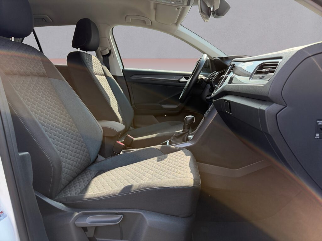 VW T-Roc Exposé-Bild 15