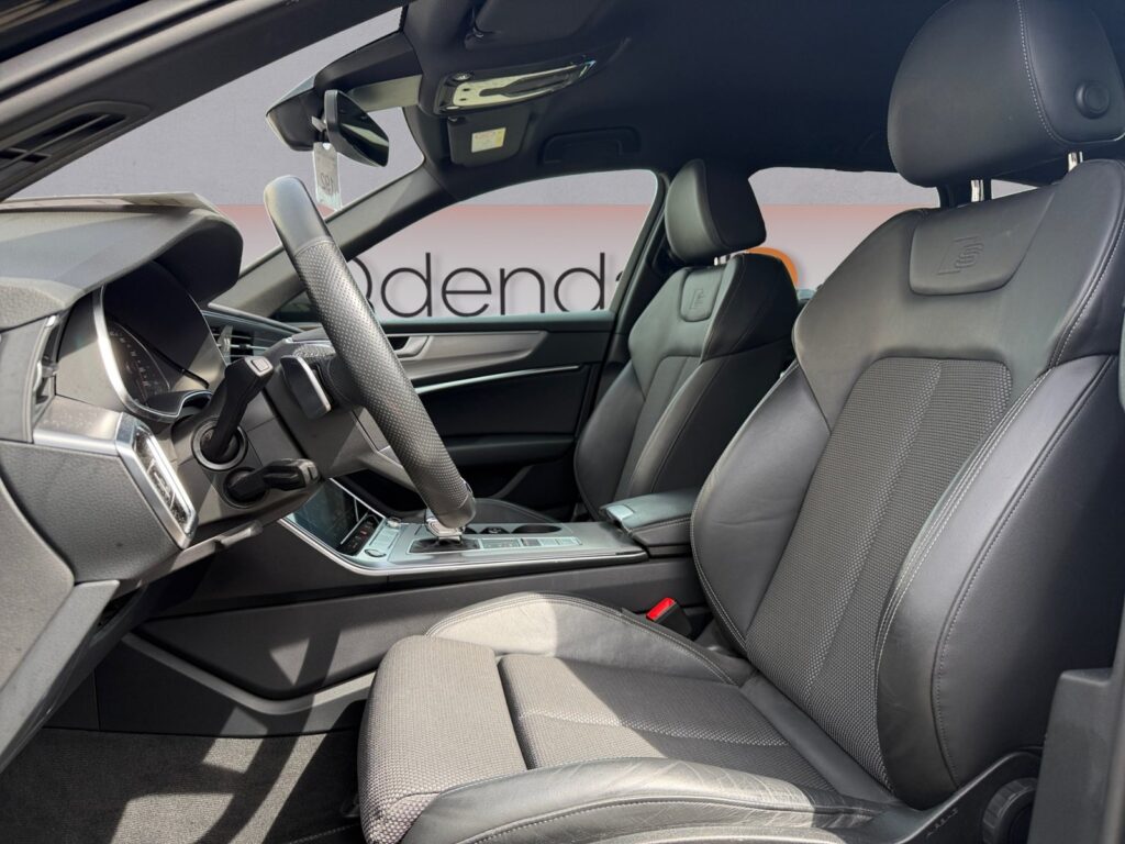 Audi A6 Exposé-Bild 9