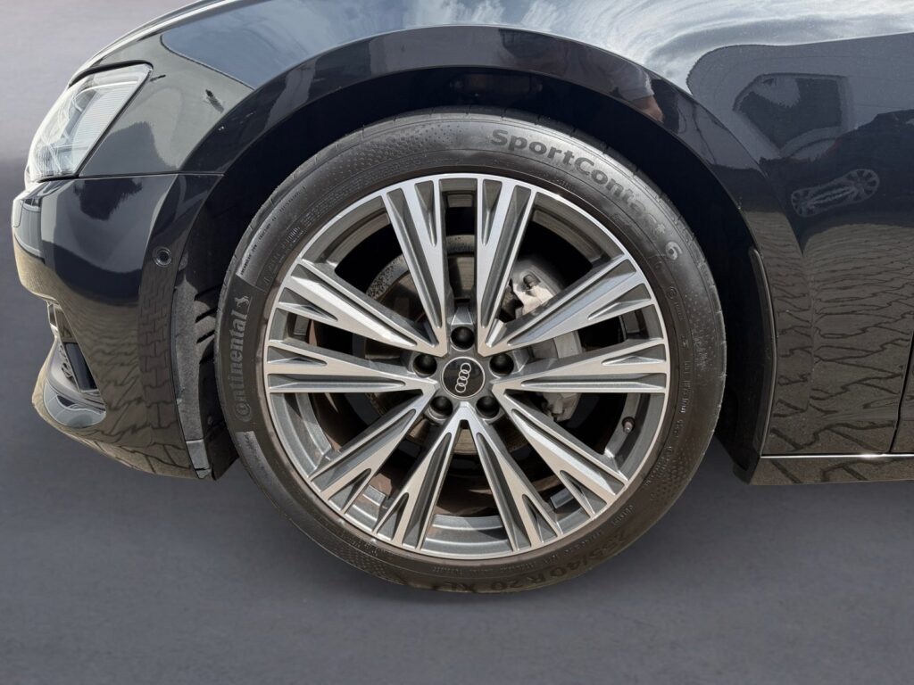 Audi A6 Exposé-Bild 14