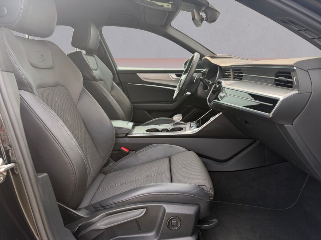 Audi A6 Exposé-Bild 15