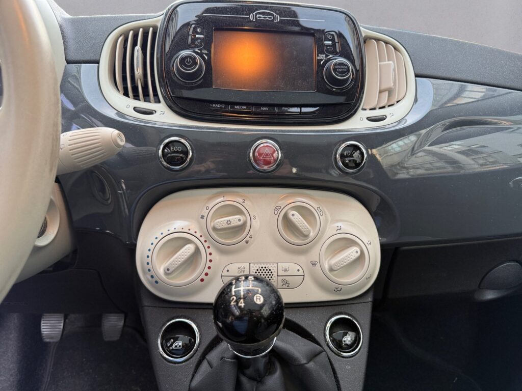 Fiat 500 Exposé-Bild 11