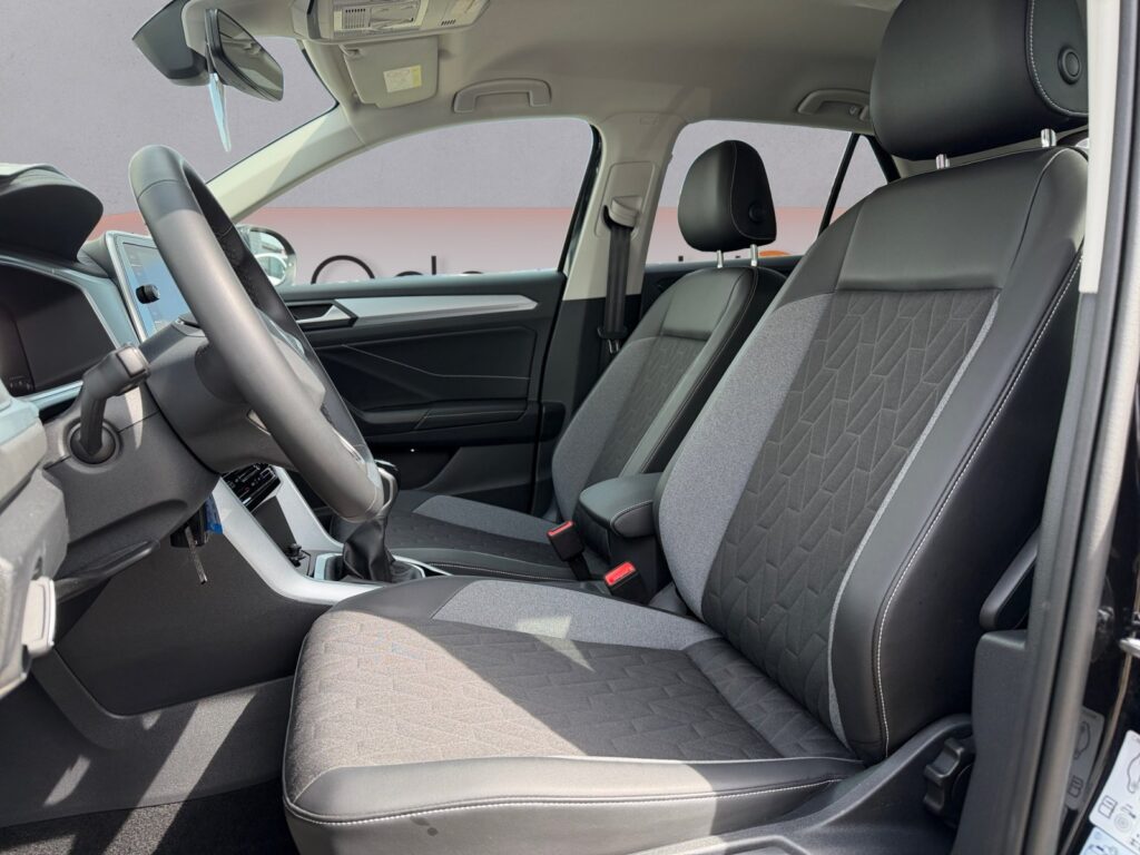 VW T-Roc Exposé-Bild 9