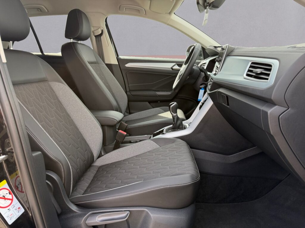 VW T-Roc Exposé-Bild 15