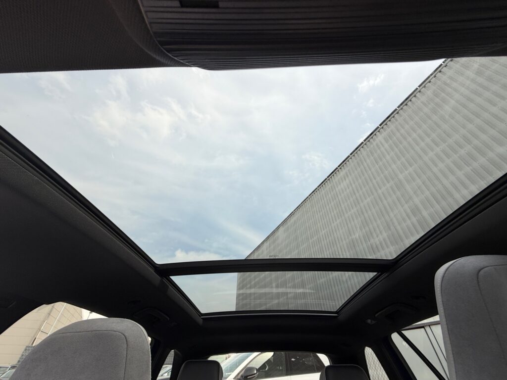 VW Golf Exposé-Bild 16