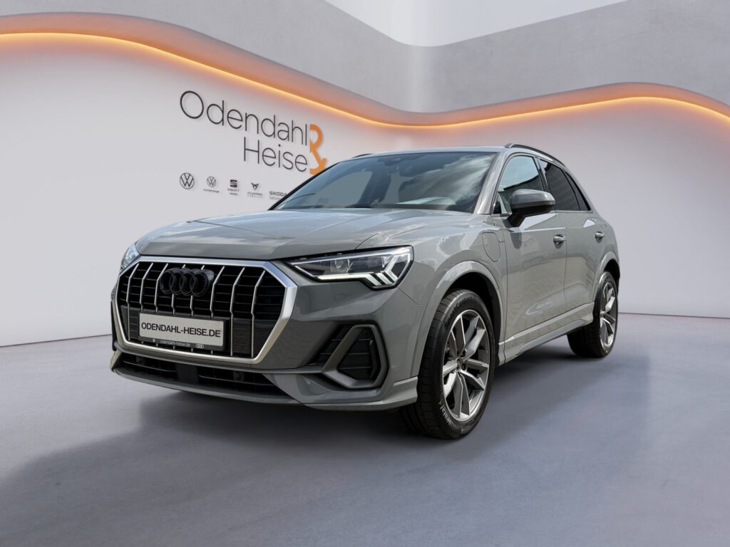 Audi Q3 Exposé-Bild 1
