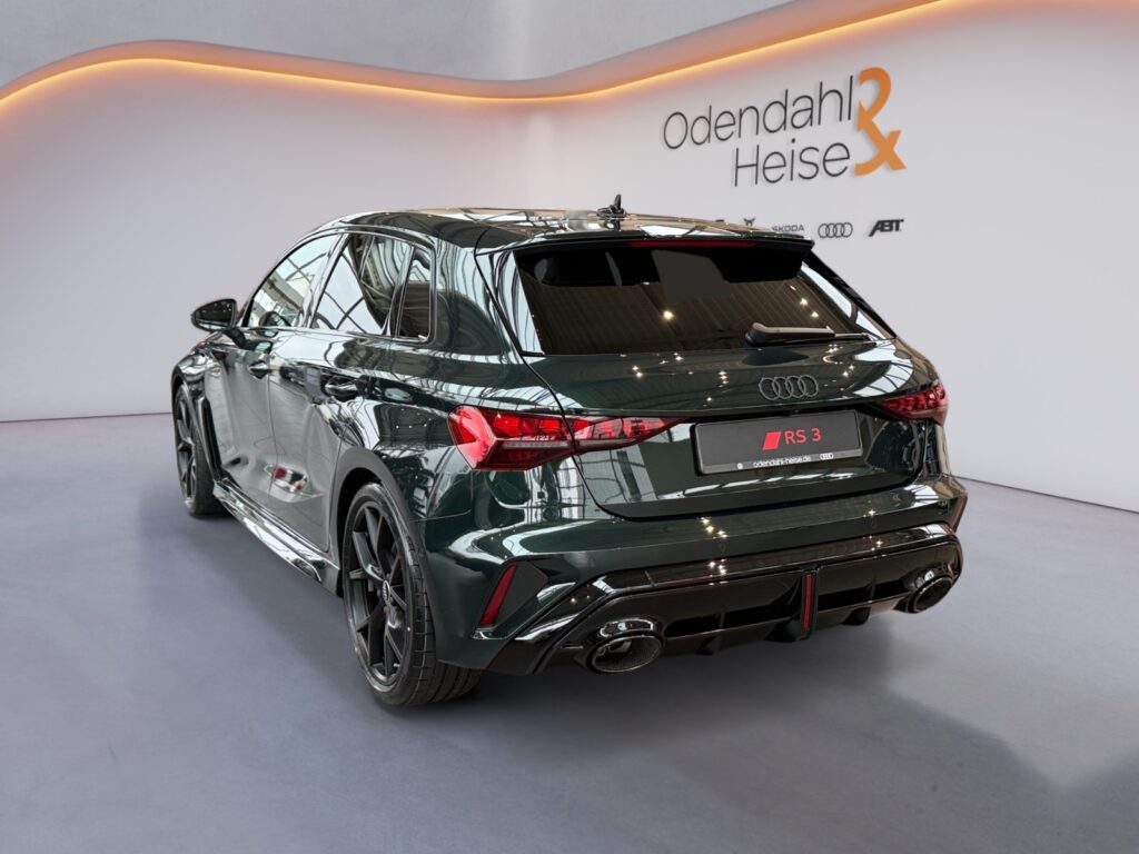 Audi RS3 Exposé-Bild 3