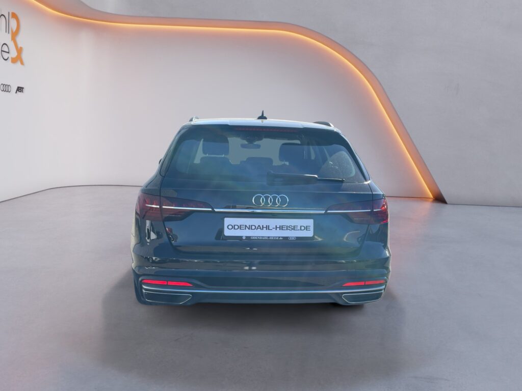 Audi A4 Exposé-Bild 4