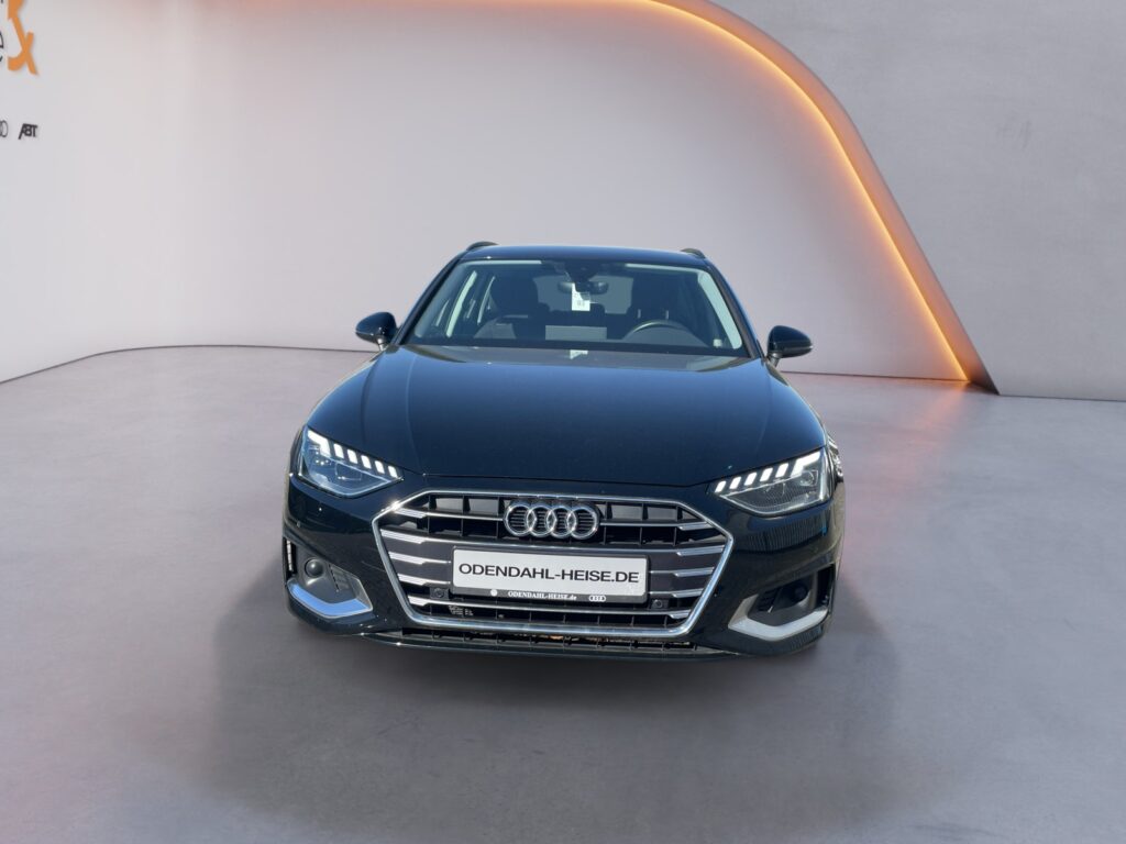 Audi A4 Exposé-Bild 8