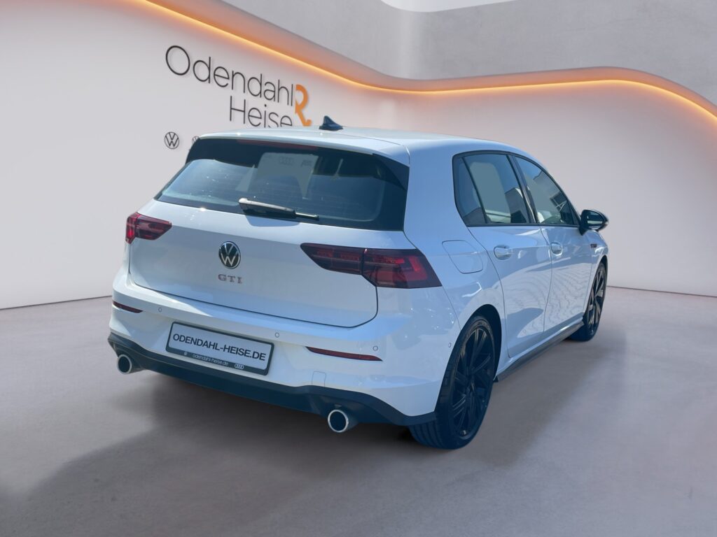 VW Golf Exposé-Bild 5