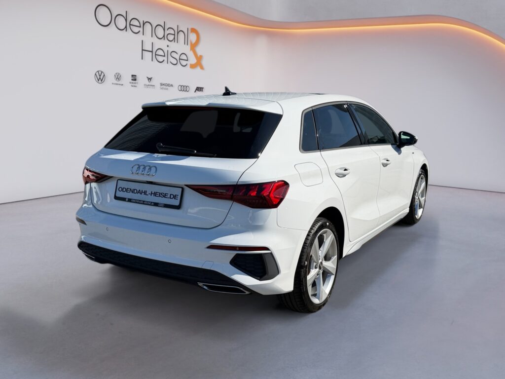 Audi A3 Exposé-Bild 5