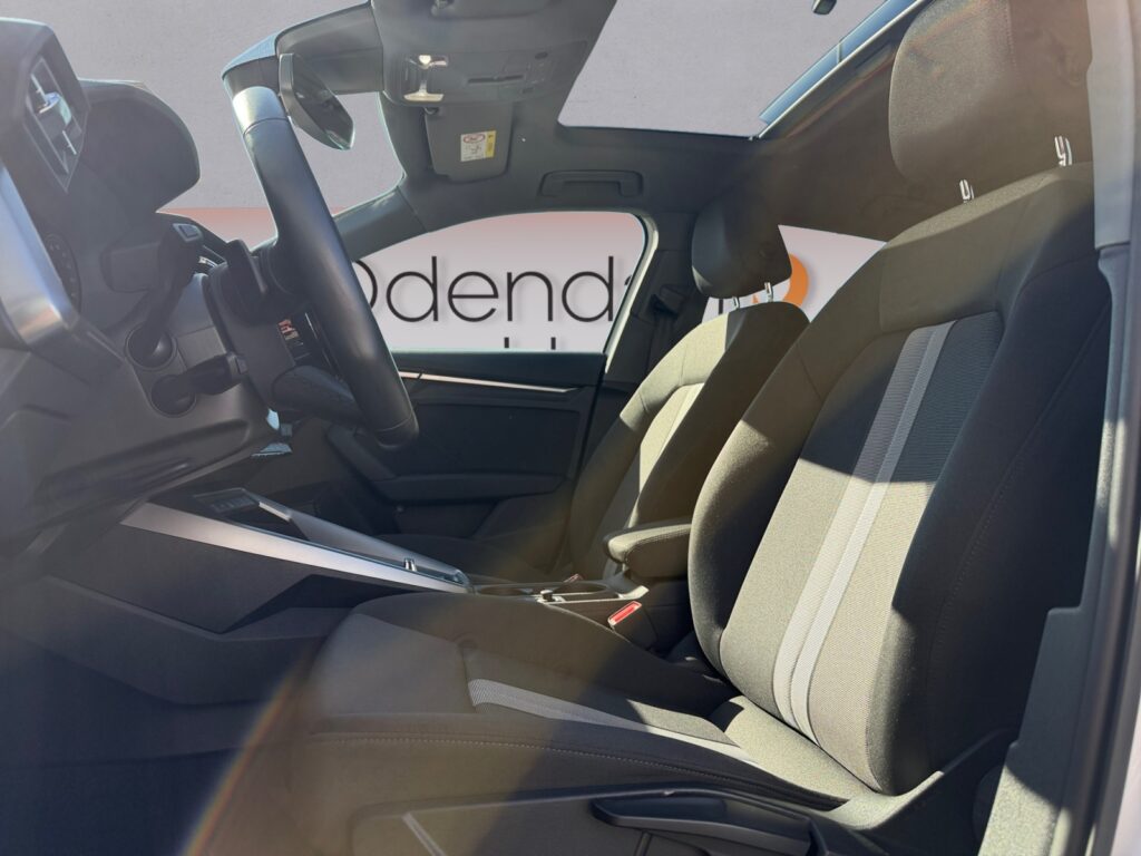 Audi A3 Exposé-Bild 9