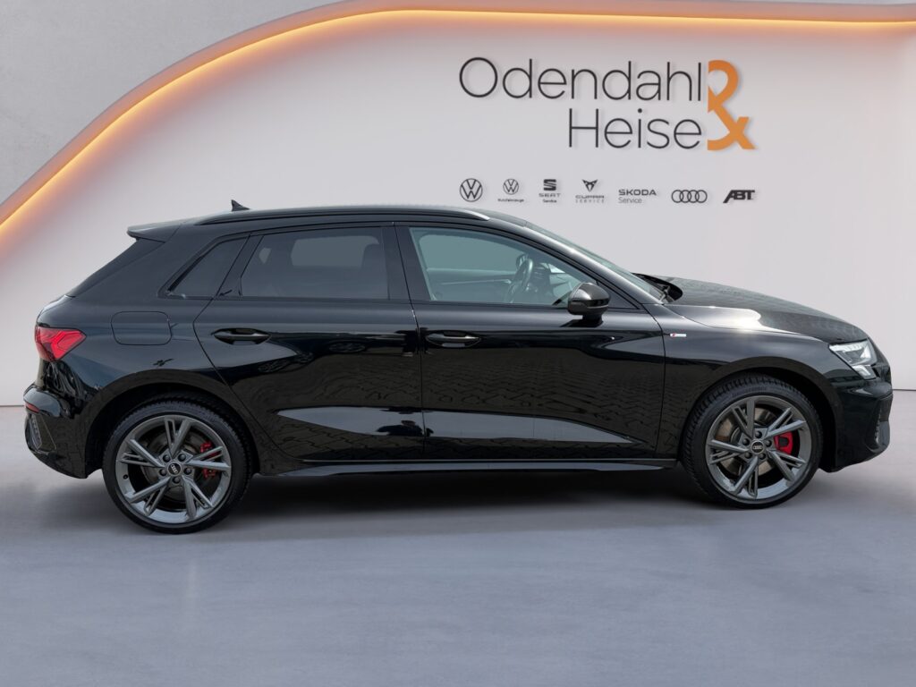 Audi A3 Exposé-Bild 6