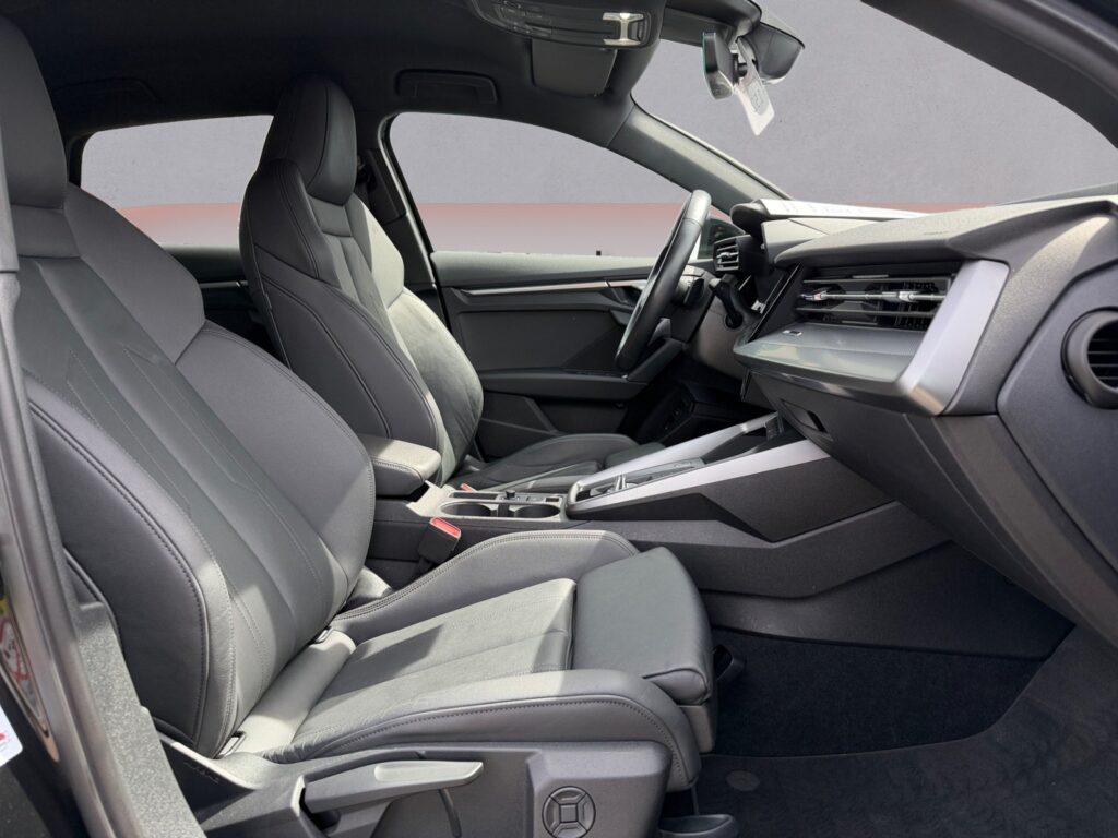 Audi A3 Exposé-Bild 15