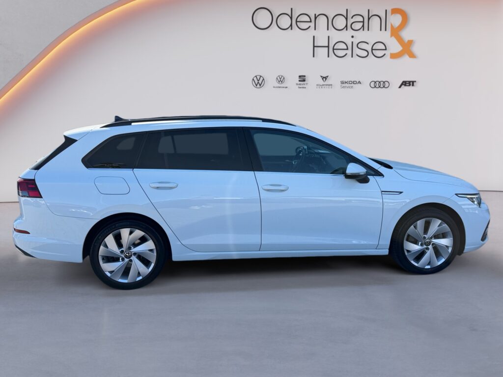 VW Golf Exposé-Bild 6