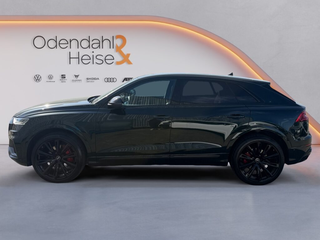 Audi Q8 Exposé-Bild 2