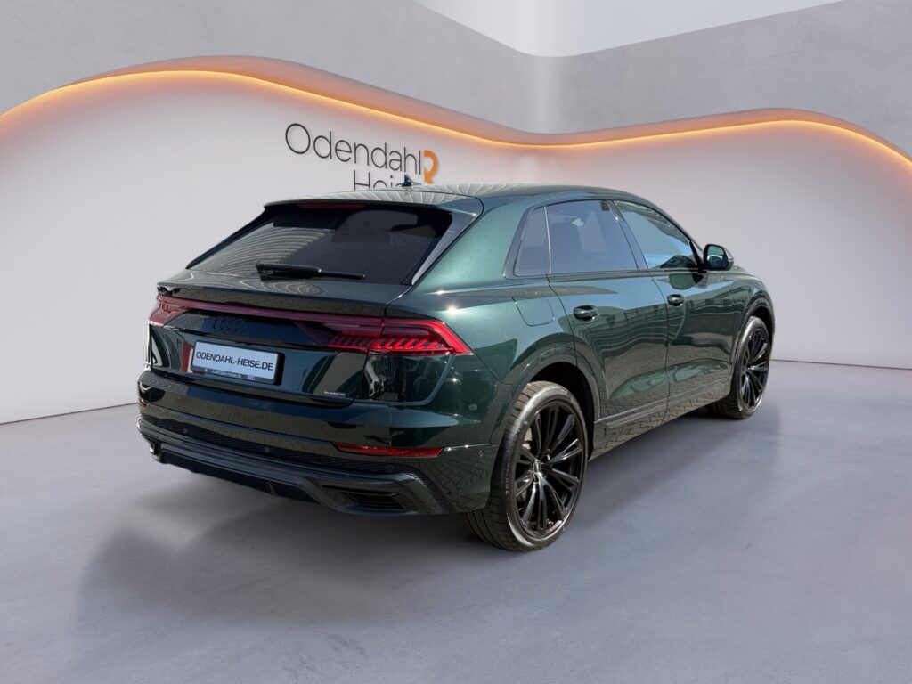 Audi Q8 Exposé-Bild 5