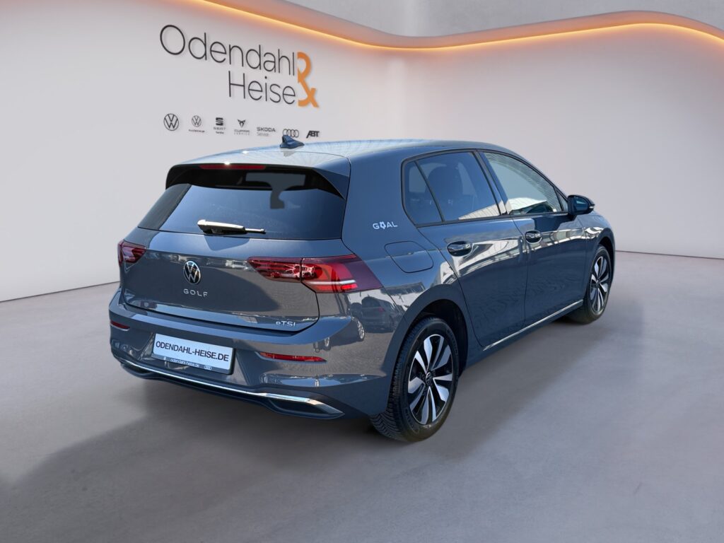 VW Golf Exposé-Bild 5