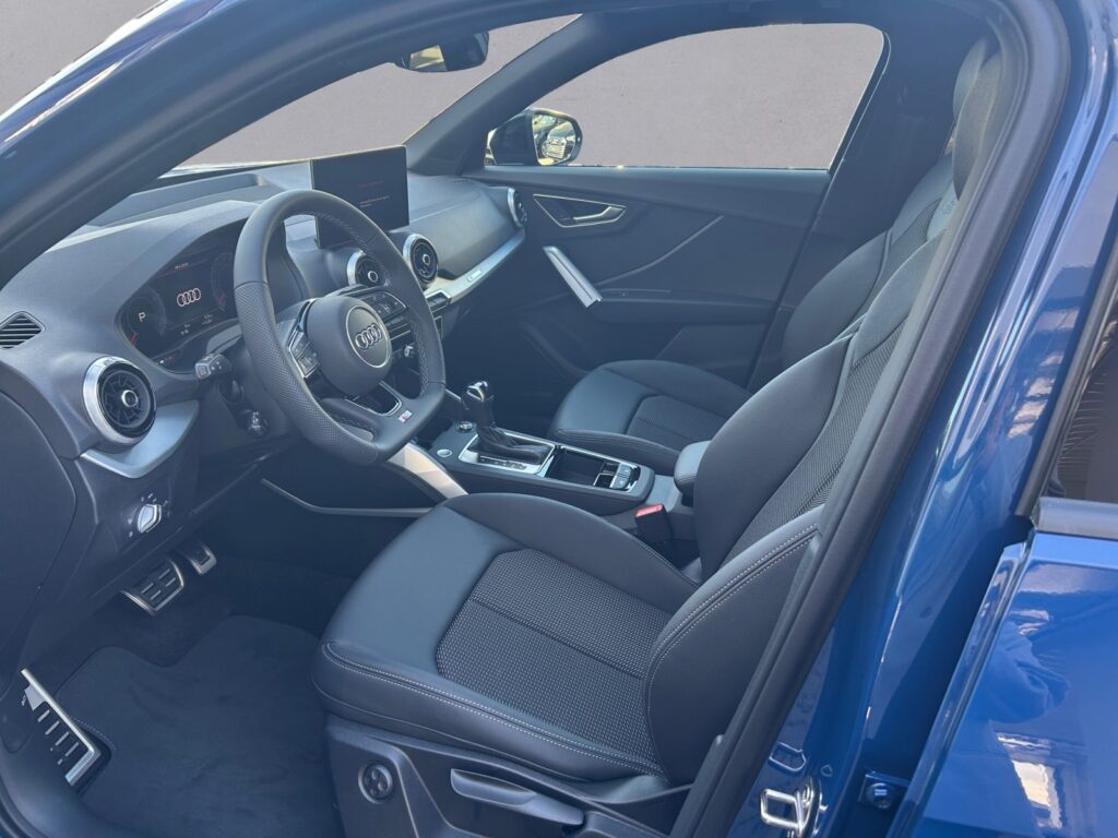 Audi Q2 Exposé-Bild 9