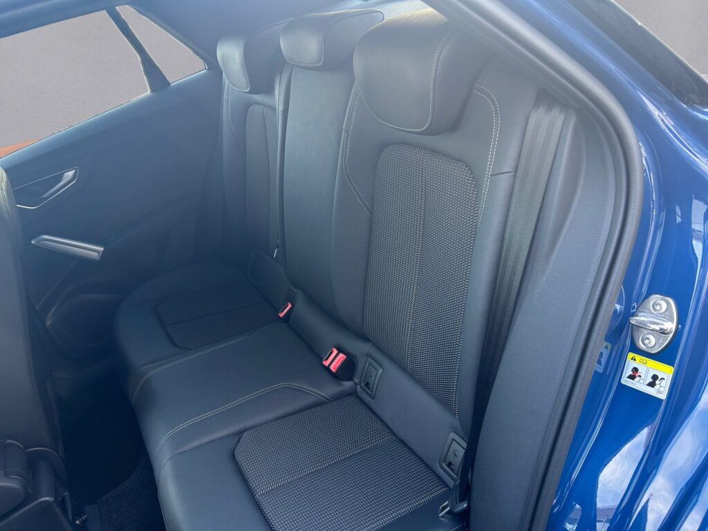 Audi Q2 Exposé-Bild 13