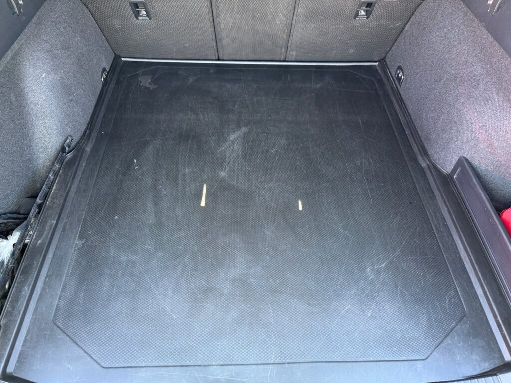 VW Passat Variant Exposé-Bild 17