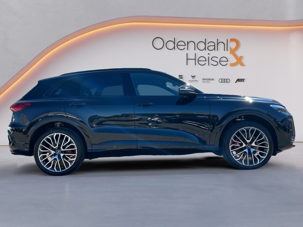Audi SQ5 Exposé-Bild 6