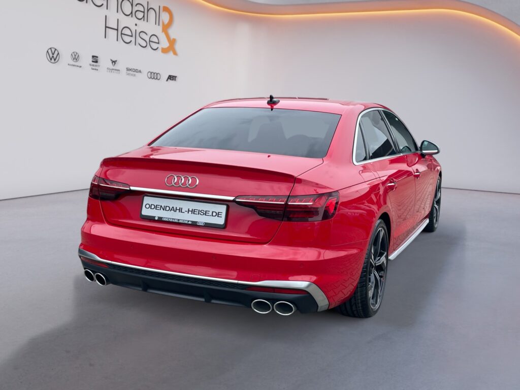 Audi S4 Exposé-Bild 5