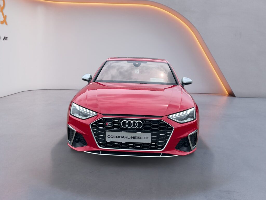 Audi S4 Exposé-Bild 8