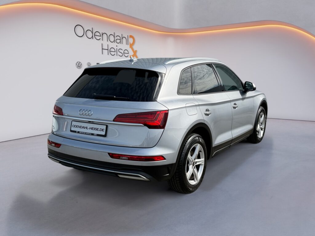 Audi Q5 Exposé-Bild 5