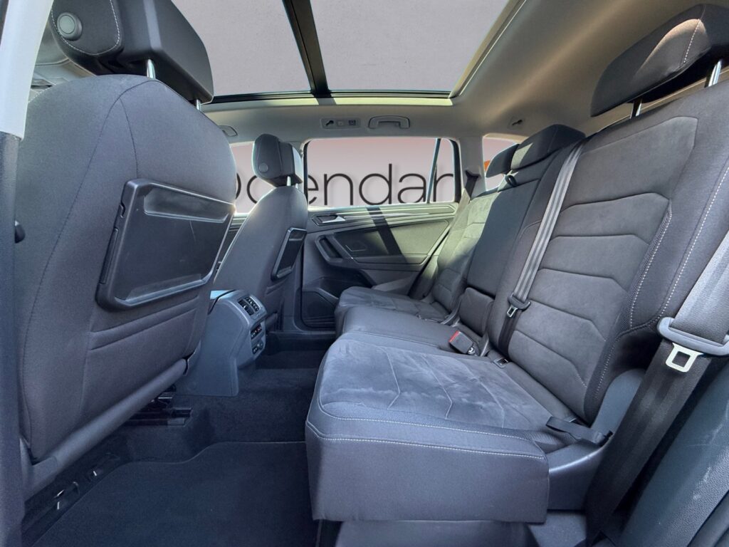VW Tiguan Allspace Exposé-Bild 13