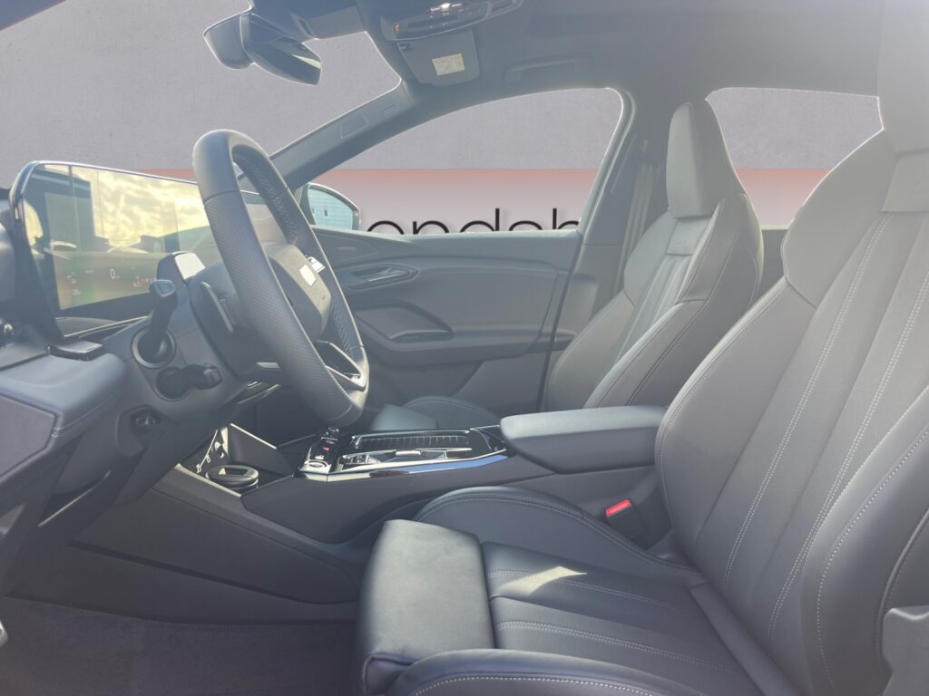 Audi Q6 e-tron Exposé-Bild 9