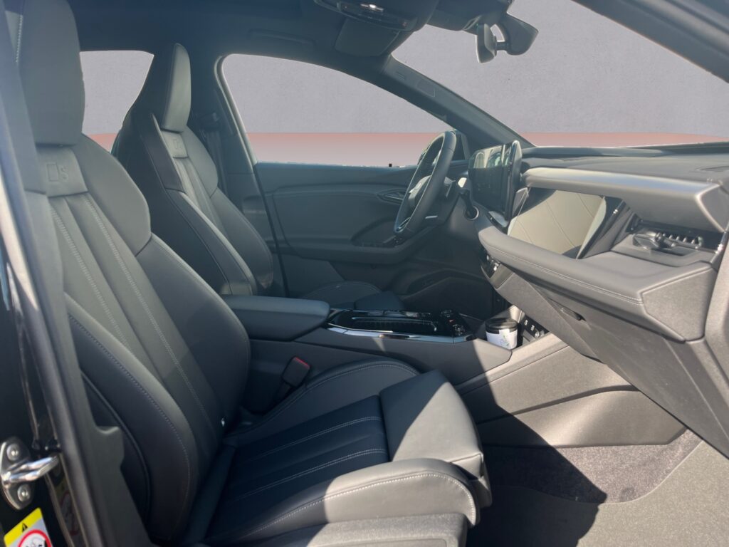 Audi Q6 e-tron Exposé-Bild 15