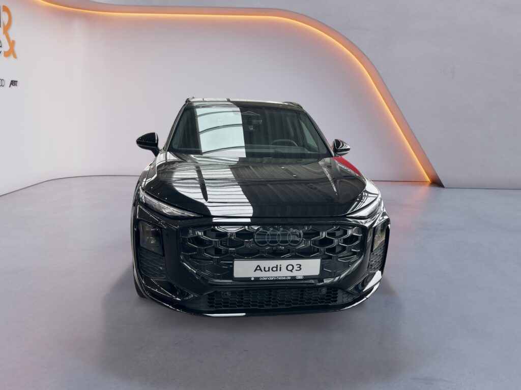 Audi Q3 Exposé-Bild 7